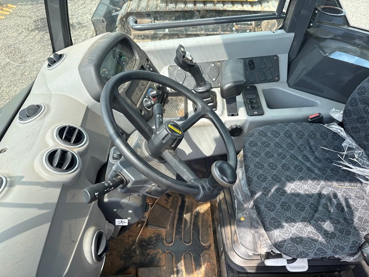 new-holland-w80c-image-16