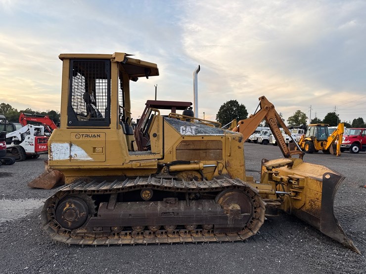 caterpillar-d5g-image-4