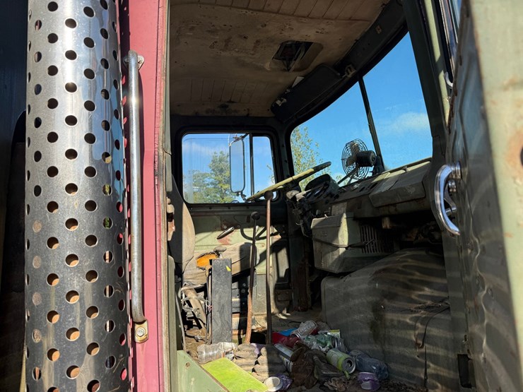 mack-dm685s-image-40