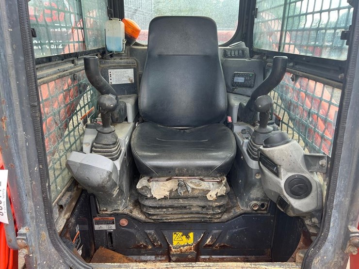 2019-kubota-svl75-2-image-16