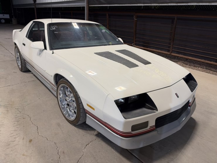 1986-chevrolet-camaro-coupe-image-2