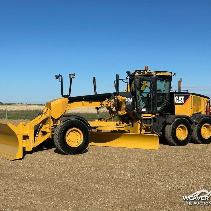 CATERPILLAR 140M
