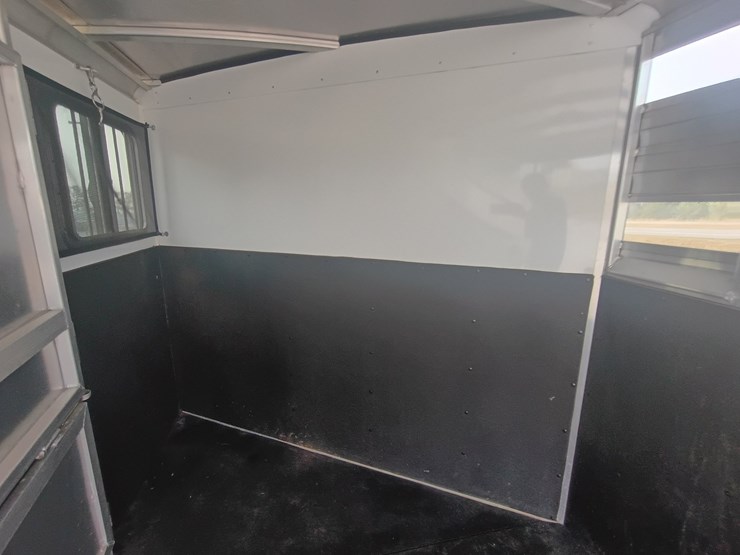 2012-custom-trailer-image-40