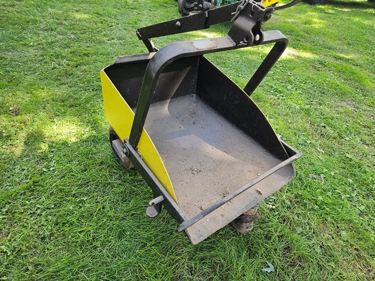 #8735-•-blackhawk-ba-24-dirt-scoop-image-10