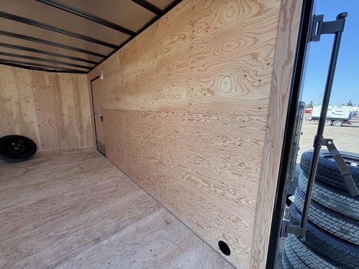 2027-southland-lcht35-718v-86-enclosed-trailer-image-23