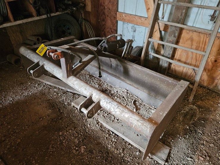 #8729-•-homemade-6'-3pt-box-blade-image-1