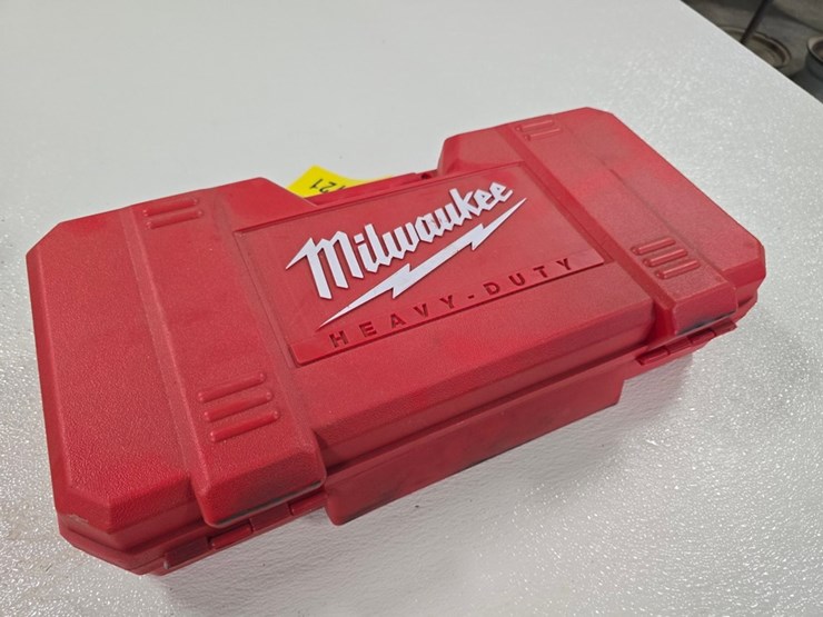 #9721-•-milwaukee-super-sawzall-kit-image-8