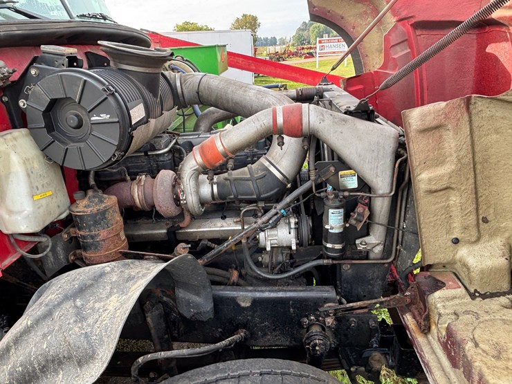 #1203-•-2004-mack-cv713-vacuum-pump-truck-(has-wi-title)-image-51