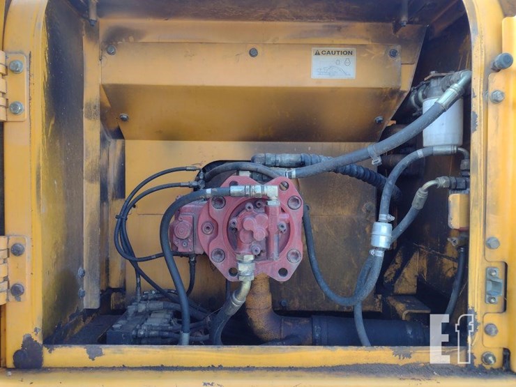 hyundai-robex-210-lc-7-image-33