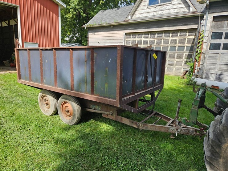 #8705-•-tandem-axle-dump-wagon-image-8