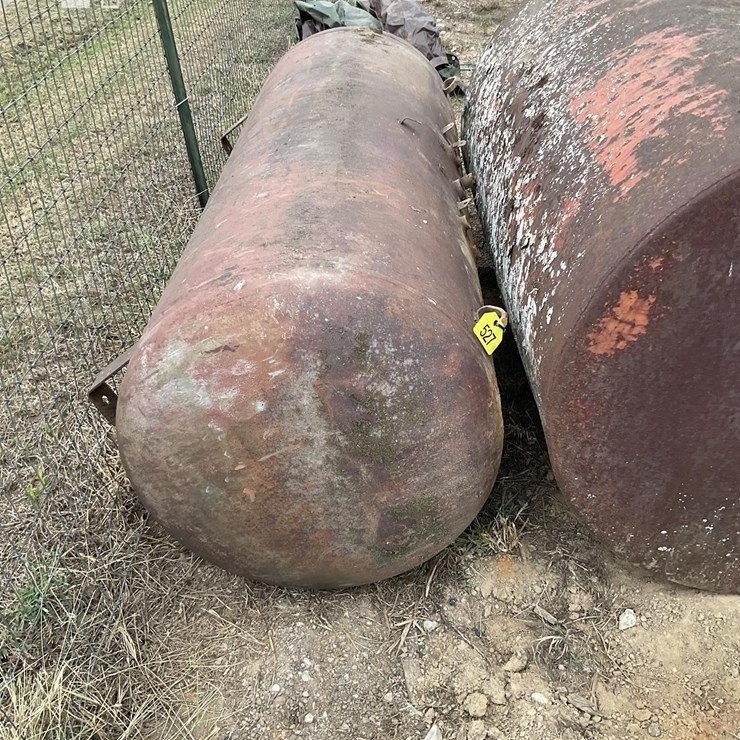 UNKNOWN PROPANE TANK 527