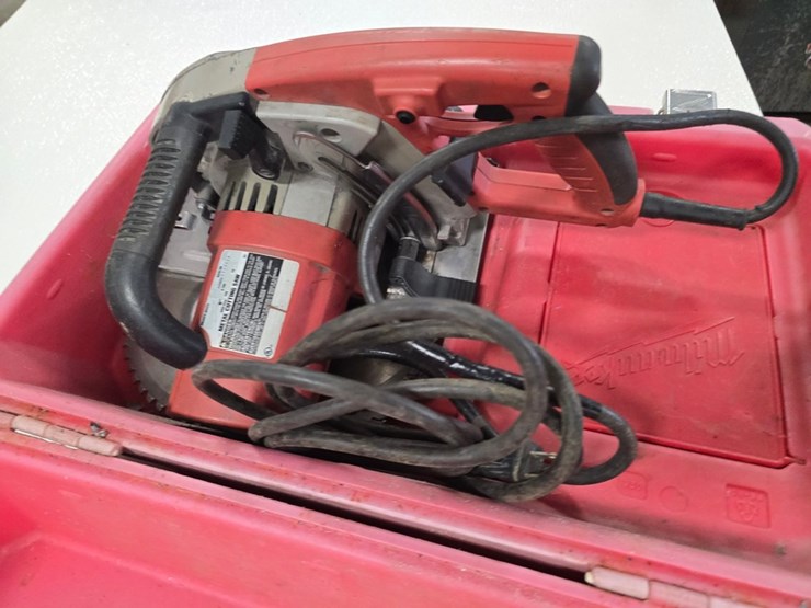 #9723-•-milwaukee-8"-metal-cutting-saw-image-5