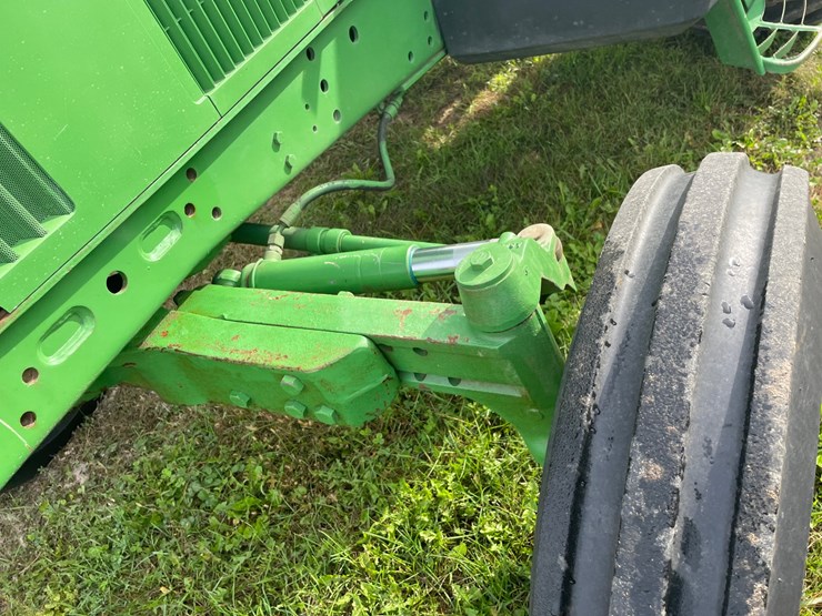 john-deere-6405-image-10