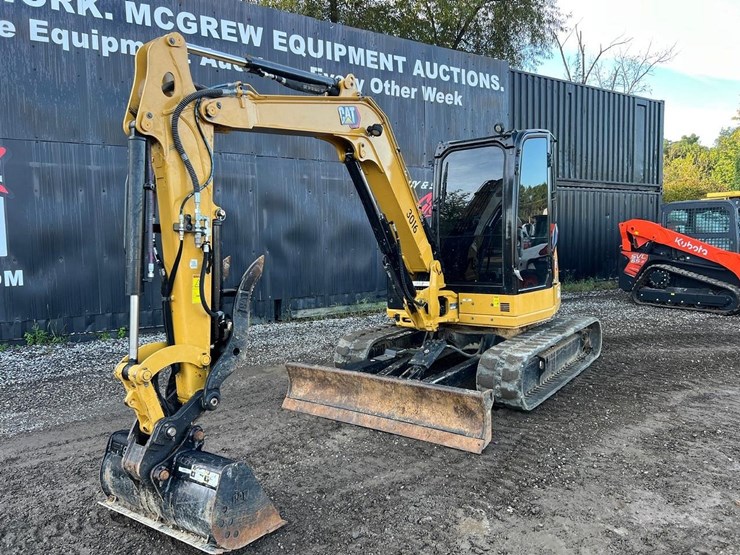2023-caterpillar-305cr-image-2