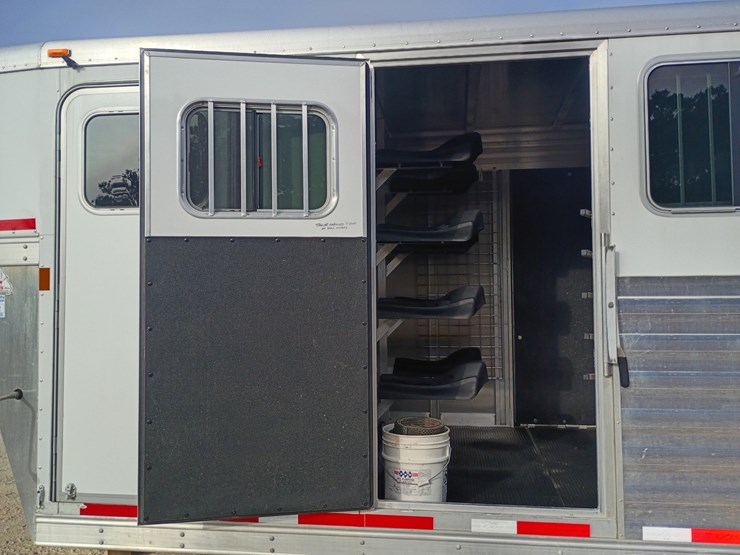 2012-custom-trailer-image-26