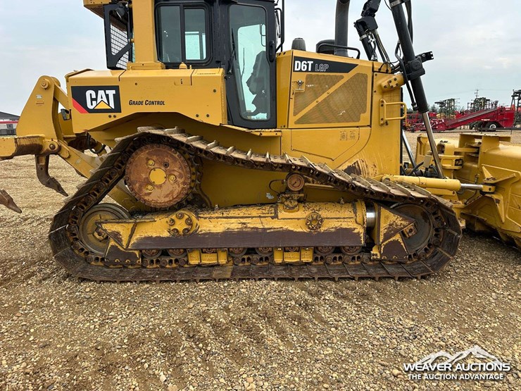 2018-caterpillar-d6t-lgp-image-42