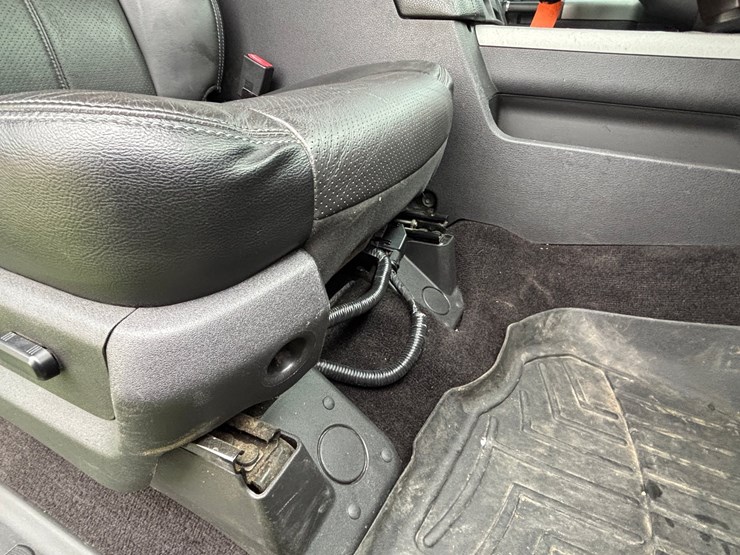 2014-ford-f250-image-33