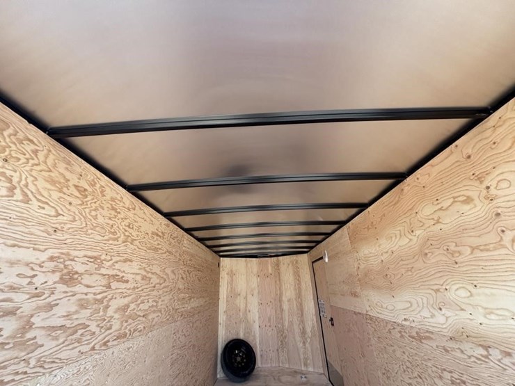 2027-southland-lcht35-718v-86-enclosed-trailer-image-25