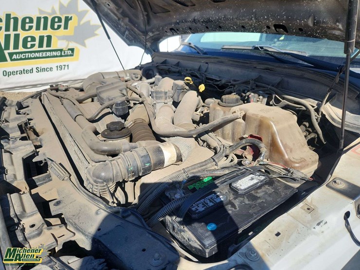 2011-ford-f550-image-29