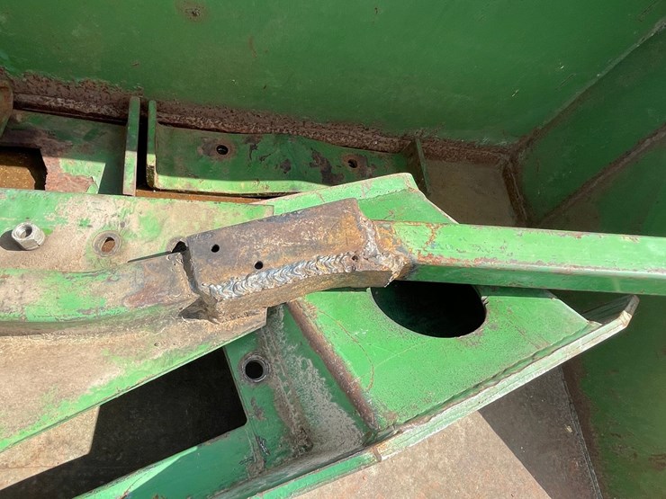 #1326-•-john-deere-j145-loader-with-bucket-image-28
