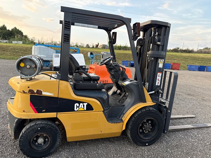 caterpillar-gp30n-image-4