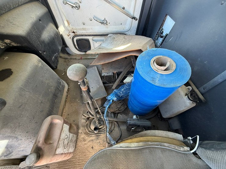 1991-ford-l8000-image-71