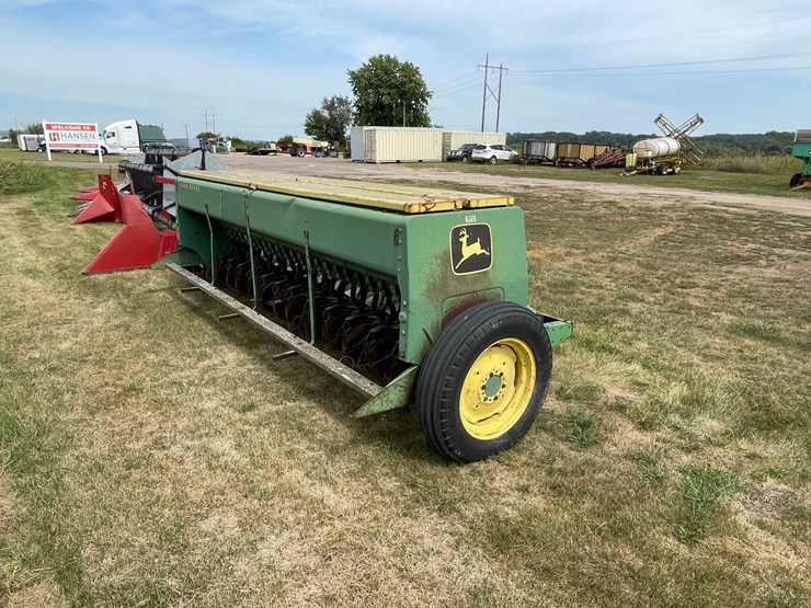 john-deere-12-image-5