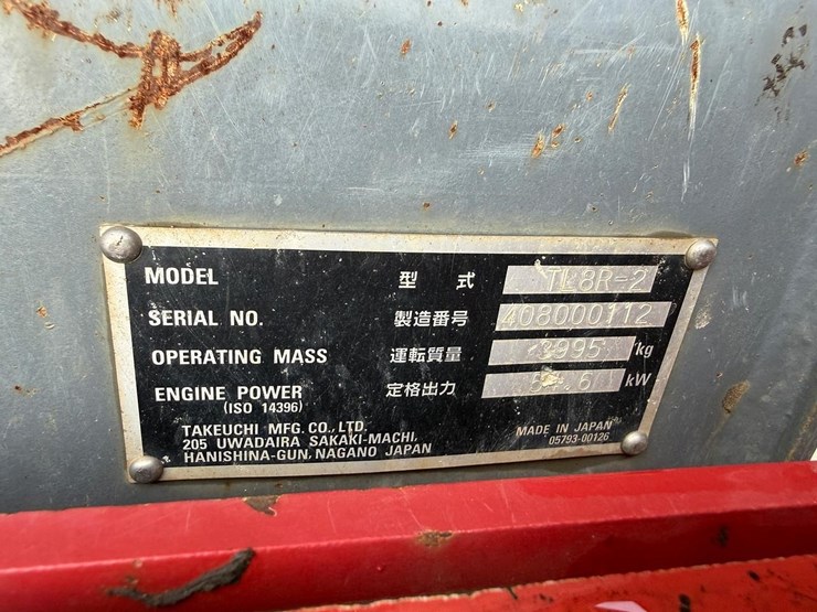 2020-takeuchi-tl8-image-29