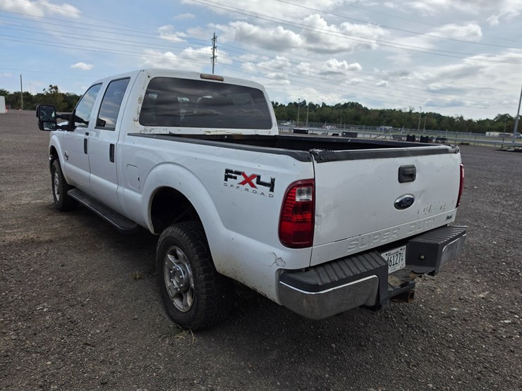 2011-ford-f250-image-9
