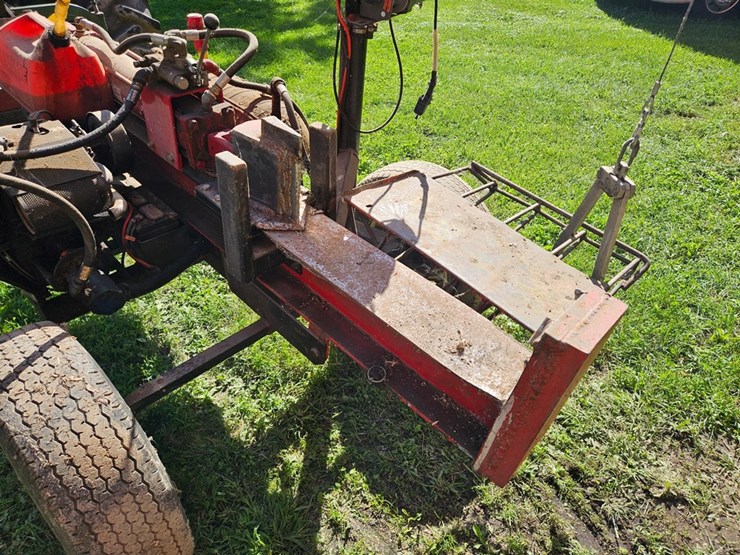 #8702-•-towable-log-splitter-image-17