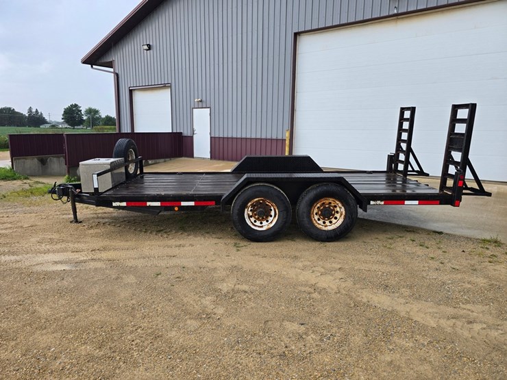 #9622-•-2001-davis-16'-tag-trailer-image-2