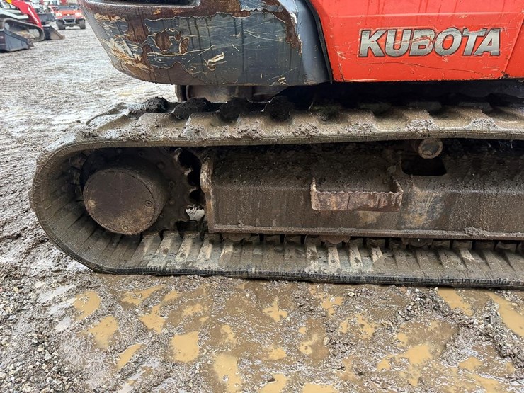2012-kubota-kx080-3-image-12
