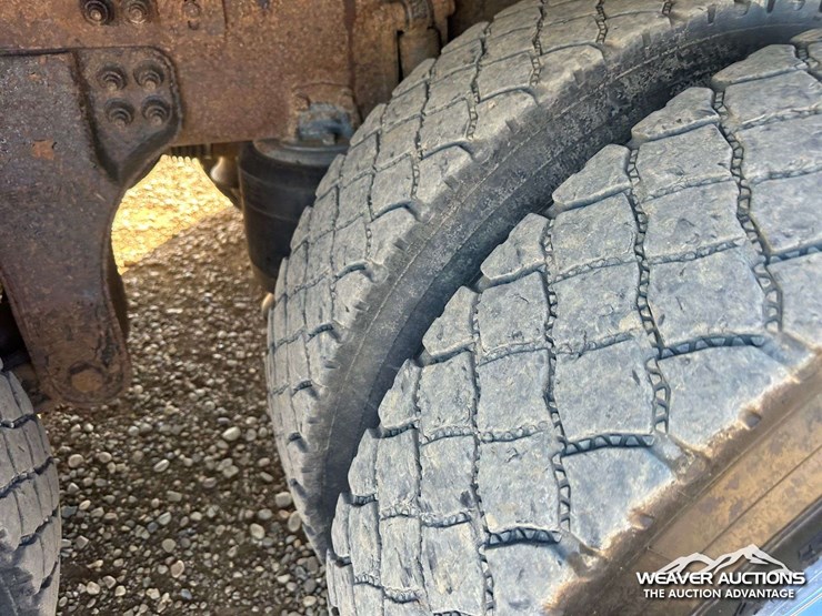 kenworth-t800-image-61
