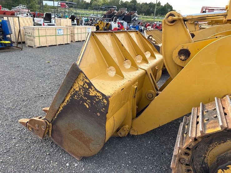 caterpillar-953c-image-14