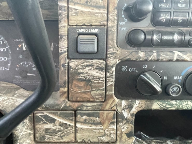 1996-chevrolet-3500-image-36