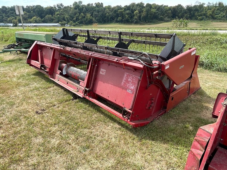 case-ih-820-image-5