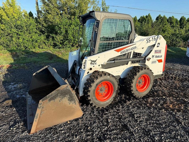 2017-bobcat-s550-image-1