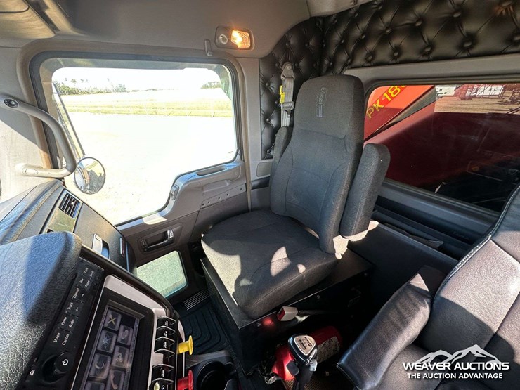 kenworth-t800-image-11