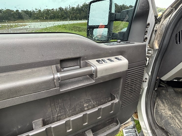 2014-ford-f250-image-40