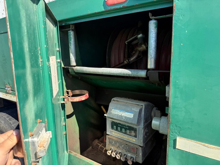 1991-ford-l8000-image-30