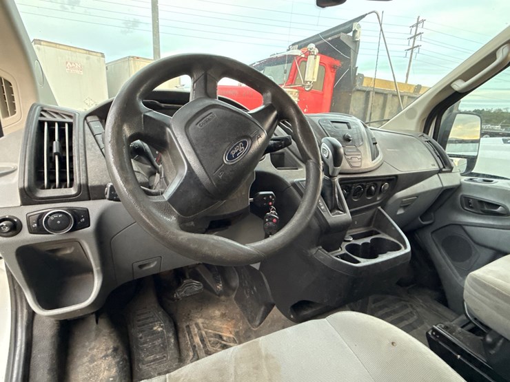 2016-ford-transit-image-20