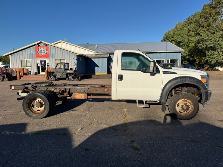 2013-ford-f550-image-6