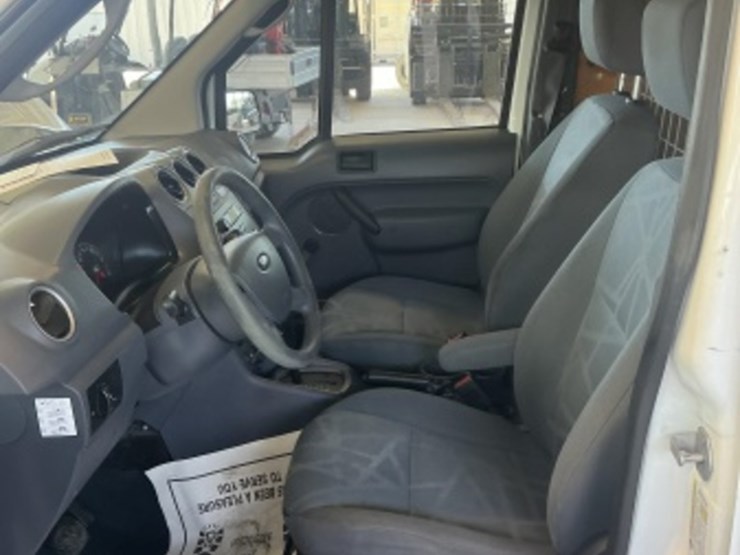 2013-ford-transit-connect-image-22