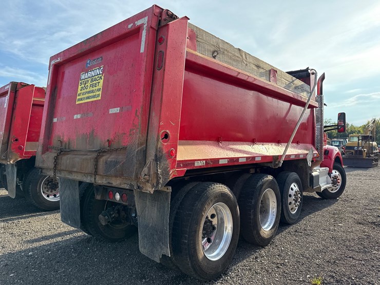 2017-kenworth-t880-image-7