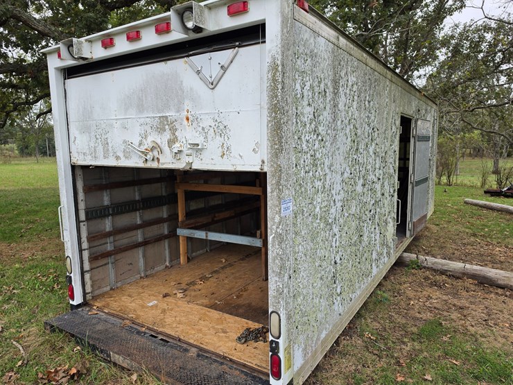 #25263-•-26ft-box-truck-bed-image-2