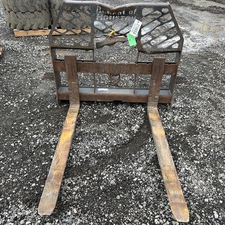 Bobcat 48" HD Skid Steer Pallet Forks