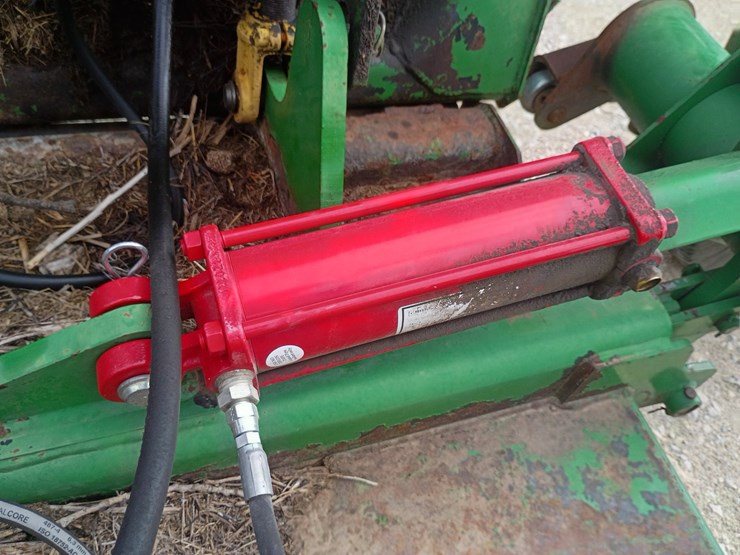 john-deere-1517-image-19