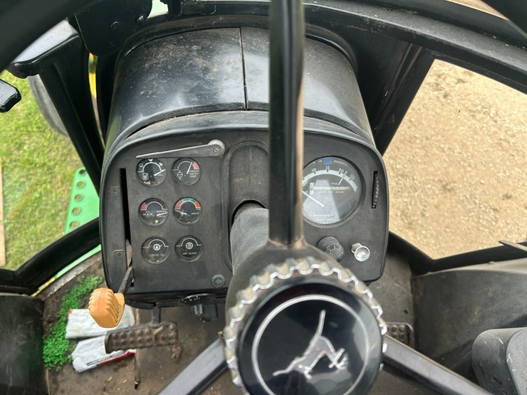 john-deere-4430-image-23