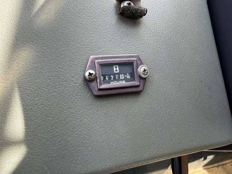 jcb-506c-image-17