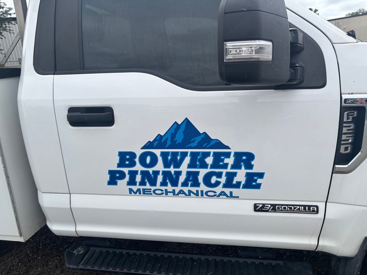 2022-ford-f250-image-22